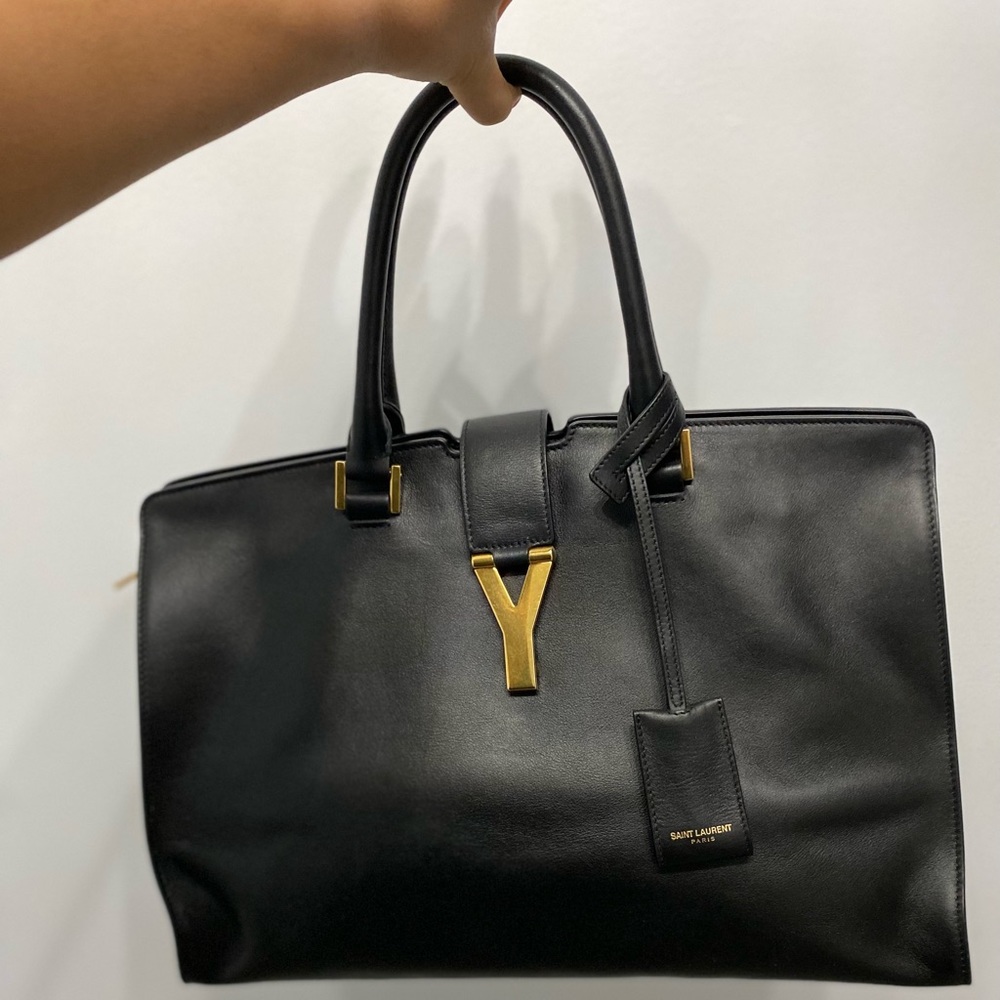 Saint Laurent Classic Y Cabas